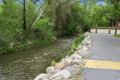 5565 S Willow Lane Ln E #A, Murray, UT 84107 - Photo 25