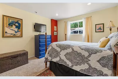 5565 S Willow Lane Ln E #A, Murray, UT 84107 - Photo 9