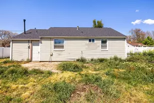 307 S Park St W, Layton, UT 84041 - Photo 21