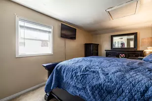 307 S Park St W, Layton, UT 84041 - Photo 9