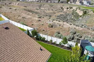 4975 E Silver Ridge Rd, Eagle Mountain, UT 84005 - Photo 43