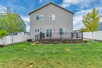 4975 E Silver Ridge Rd, Eagle Mountain, UT 84005 - Photo 33