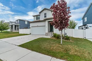 4975 E Silver Ridge Rd, Eagle Mountain, UT 84005 - Photo 37