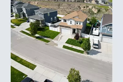 4975 E Silver Ridge Rd, Eagle Mountain, UT 84005 - Photo 39