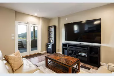 15211 S Lone Oak Ct, Draper, UT 84020 - Photo 41
