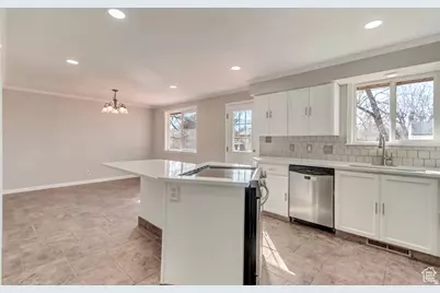 909 W 1800 S, Woods Cross, UT 84087 - Photo 3