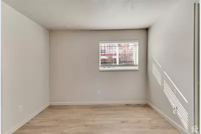 909 W 1800 S, Woods Cross, UT 84087 - Photo 21
