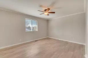 909 W 1800 S, Woods Cross, UT 84087 - Photo 11