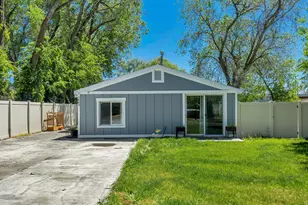 1445 W Russett Ave, West Valley, UT 84119 - Photo 17
