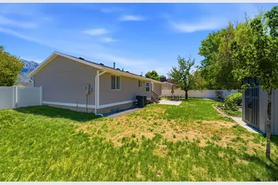 11058 S Sandy Creek Dr. Dr E, Sandy, UT 84094 - Photo 39