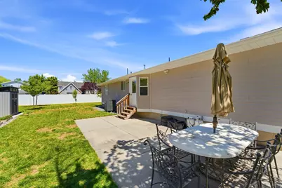11058 S Sandy Creek Dr. Dr E, Sandy, UT 84094 - Photo 37