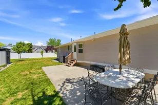 11058 S Sandy Creek Dr Dr E, Sandy, UT 84094 - Photo 37
