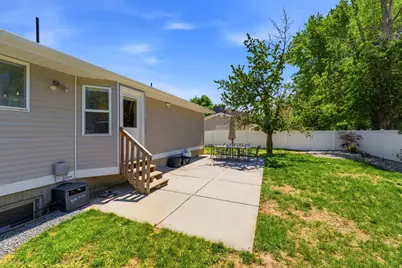 11058 S Sandy Creek Dr. Dr E, Sandy, UT 84094 - Photo 31