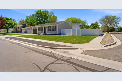 11058 S Sandy Creek Dr. Dr E, Sandy, UT 84094 - Photo 5
