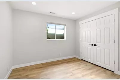 11058 S Sandy Creek Dr. Dr E, Sandy, UT 84094 - Photo 23