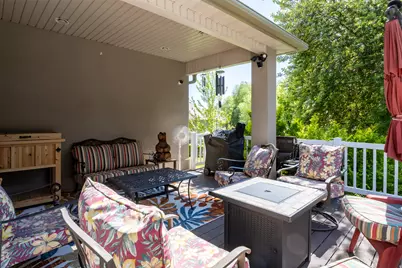 652 S Clearwater Falls Dr, Layton, UT 84041 - Photo 19