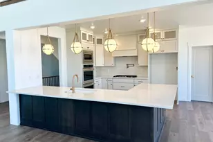 7071 W Docksider Dr S, South Jordan, UT 84009 - Photo 3