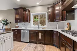 2771 N 2125 E, Layton, UT 84040 - Photo 19