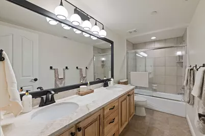 2771 N 2125 E, Layton, UT 84040 - Photo 47