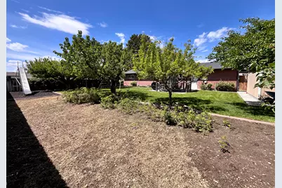 883 W 180 S, Orem, UT 84058 - Photo 29