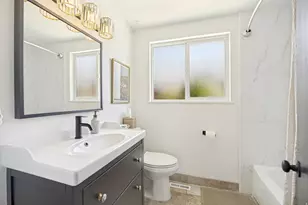 7067 S 2155 E, Cottonwood Heights, UT 84121 - Photo 17