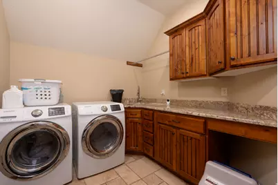 687 S 2080 E, Springville, UT 84663 - Photo 57