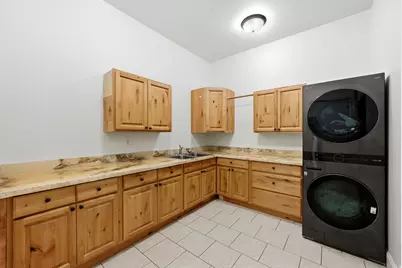 1872 S Country Lane W, Lehi, UT 84043 - Photo 31