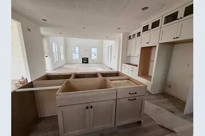 7088 W Bluefin Rd S, South Jordan, UT 84009 - Photo 3