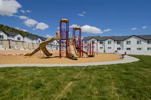 529 S May Dr, Cedar City, UT 84720 - Photo 37