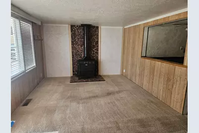 651 Sherwood Dr, Layton, UT 84041 - Photo 7
