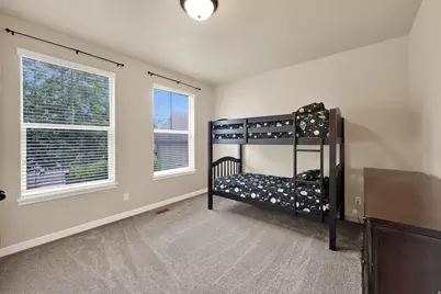 2531 N 1000 E, Layton, UT 84040 - Photo 21