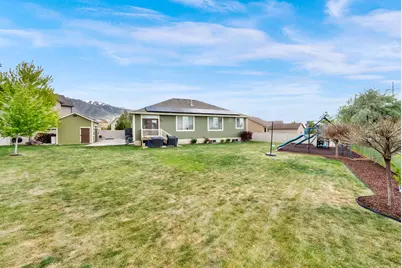 2531 N 1000 E, Layton, UT 84040 - Photo 31