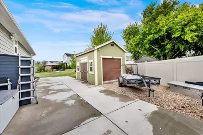 2531 N 1000 E, Layton, UT 84040 - Photo 35