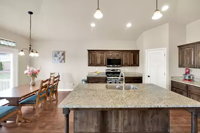 2531 N 1000 E, Layton, UT 84040 - Photo 13