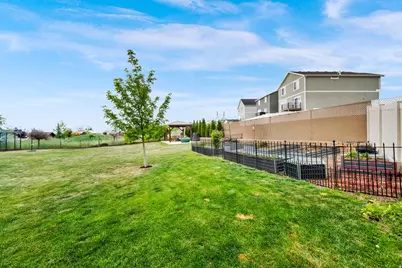 2531 N 1000 E, Layton, UT 84040 - Photo 33