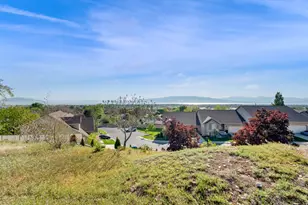 324 S Ridgecrest Dr, Orem, UT 84058 - Photo 9
