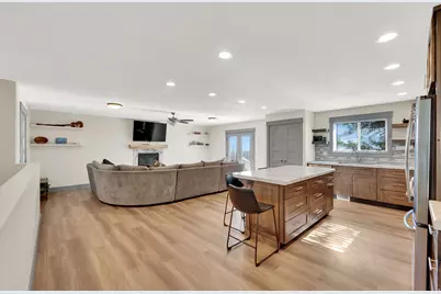 324 S Ridgecrest Dr., Orem, UT 84058 - Photo 17