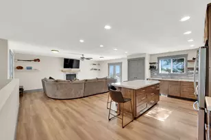 324 S Ridgecrest Dr, Orem, UT 84058 - Photo 17