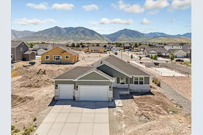 1492 N Berra Blvd #224, Tooele, UT 84074 - Photo 1