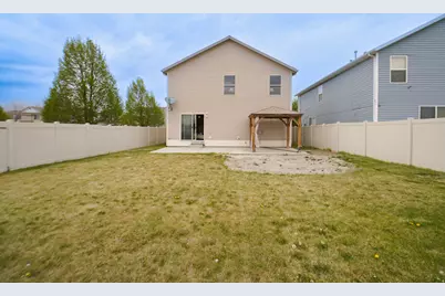 2128 E Eagle Crest Way, Eagle Mountain, UT 84005 - Photo 25