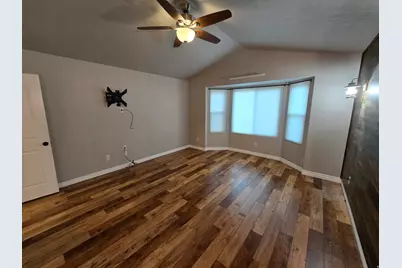 6349 W Palomar Pl, West Valley, UT 84118 - Photo 15