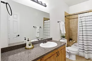 1712 E Somerset Ridge Dr S, Draper, UT 84020 - Photo 53