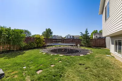 964 N 575 W, Clinton, UT 84015 - Photo 33