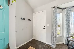964 N 575 W, Clinton, UT 84015 - Photo 9