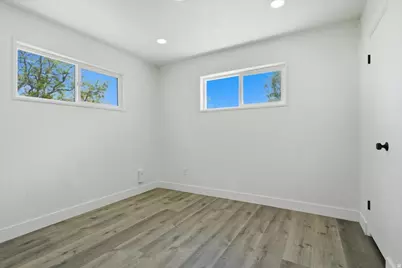 5165 S 4520 W, Kearns, UT 84118 - Photo 15