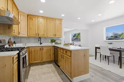 5165 S 4520 W, Kearns, UT 84118 - Photo 9