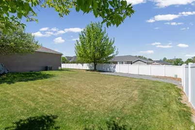 3462 W Melody Creek Cir, Riverton, UT 84065 - Photo 37