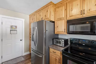 3462 W Melody Creek Cir, Riverton, UT 84065 - Photo 15