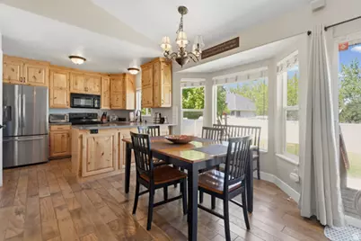 3462 W Melody Creek Cir, Riverton, UT 84065 - Photo 13