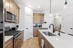 2005 N 4260 W, Lehi, UT 84043 - Photo 13